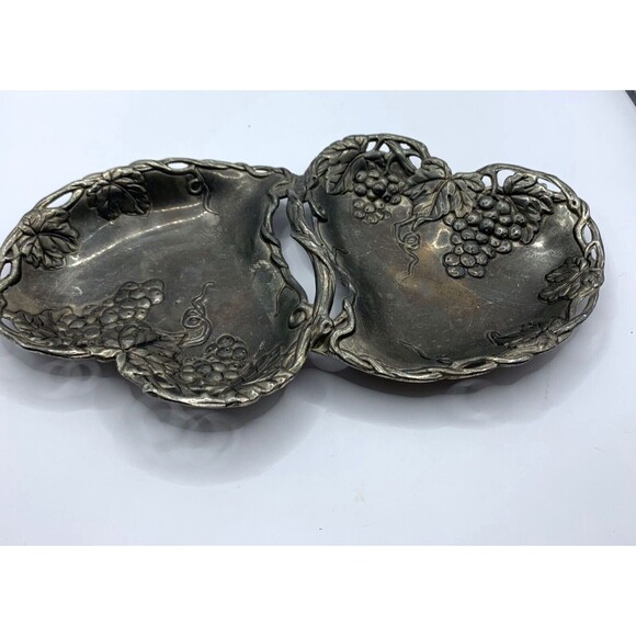 Godinger Dish Silver Art Co Plate Double Heart With Grape Design Plated Serving - Picture 1 of 13